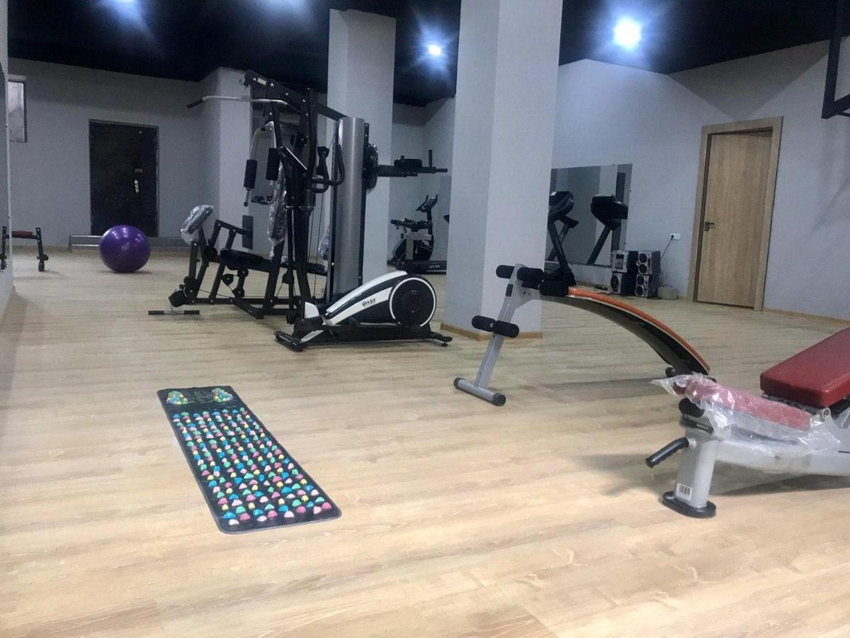 Shedevr Plaza Hotell Namangan Exteriör bild